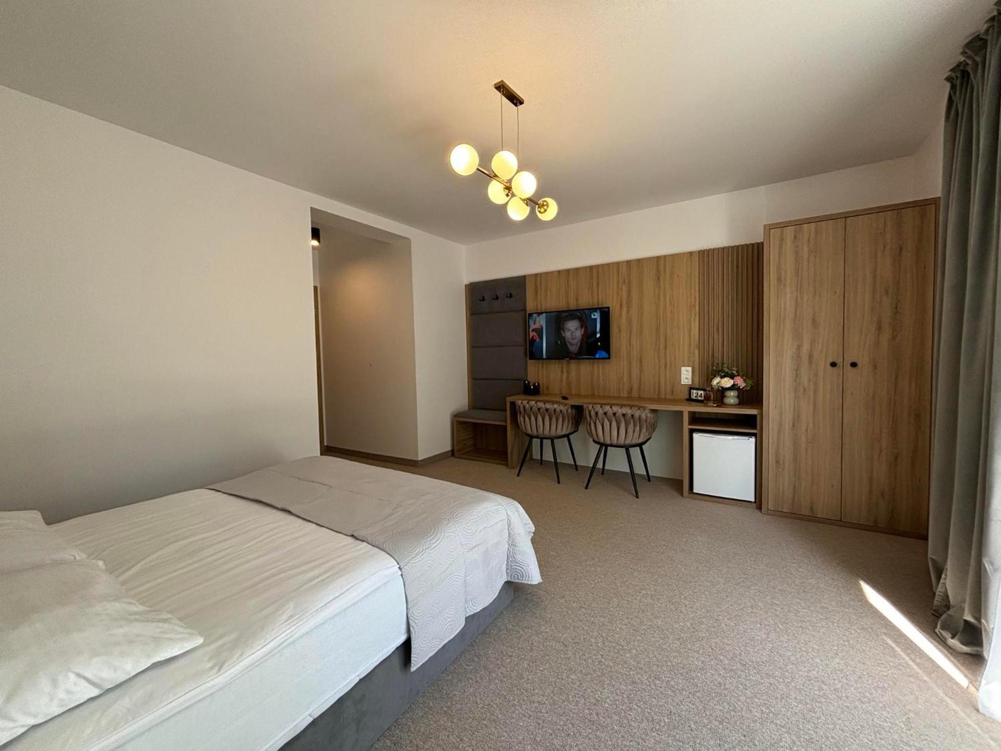Resort Eden Domki, Apartamenty I Pokoje Jastrzębia Góra Esterno foto